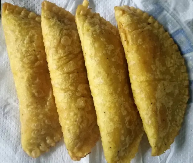 Empanadas de verde con queso